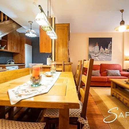 Saplan Real Estate Era Costa Xalet *